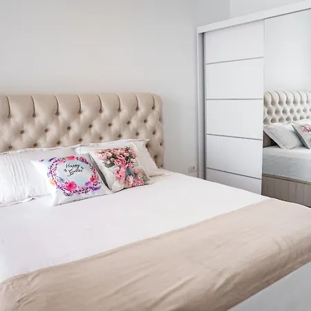 Building Stefan 2 * 那沃达利