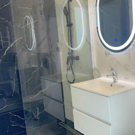 Building Stefan 2 아파트 Năvodari